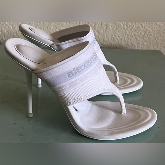 Alexander Wang Sienna Logo Sandals Size 39 $495 - Picture 2 of 15